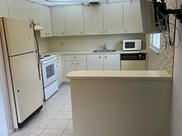 13300 SW 1st Street #314 O, Pembroke Pines, FL 33027