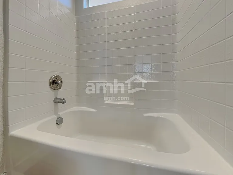 7632 Butler Mesa St — Photo 18
