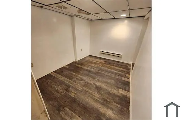 Building Photo - 5633 Elliott St #BASEMEN