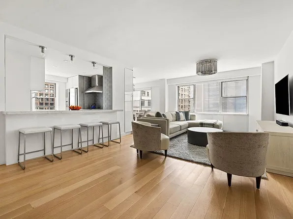 136 E 56th St #4EF, Manhattan, NY 10022