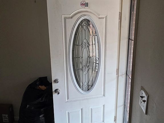 3rd image of 4624 Conner Rd