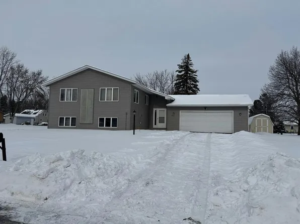 901 E Able St, Saint Joseph, MN 56374