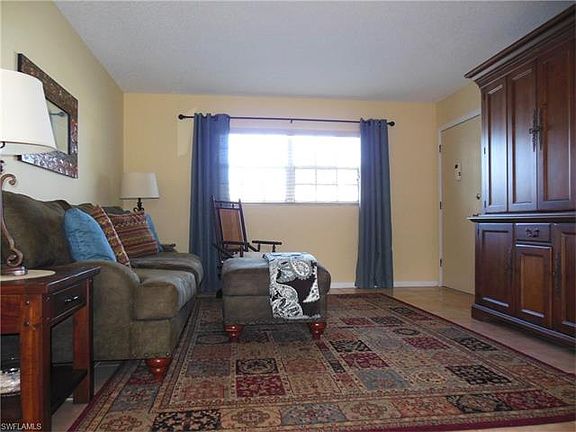 3rd image of 7015 Cedarhurst Dr #8B