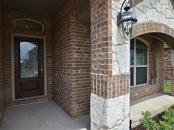 3rd image of 3607 Ember Falls Ln