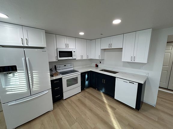2nd image of 223 W Jonathan Pl