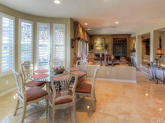 5th image of 901 Sunset Hills Ln