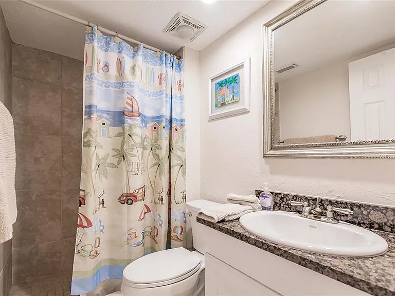 1205 E Peppertree Dr #232 — Photo 28