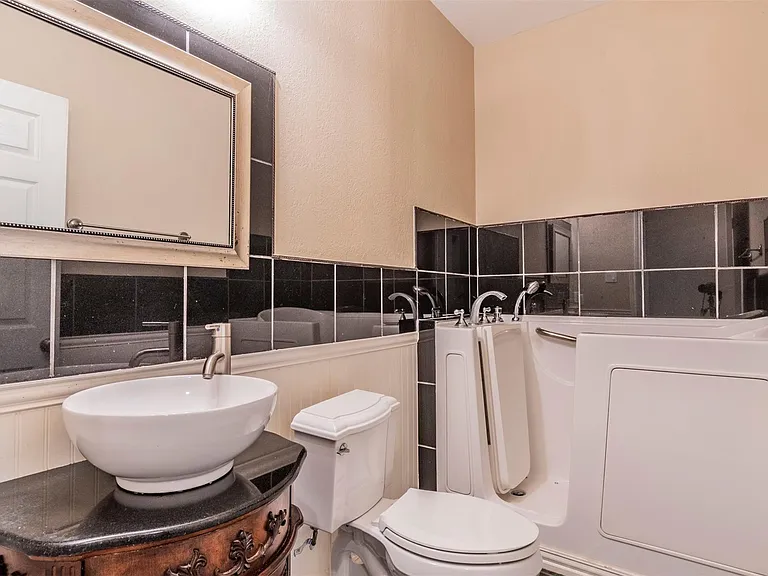 37126 Anglers Way — Photo 22