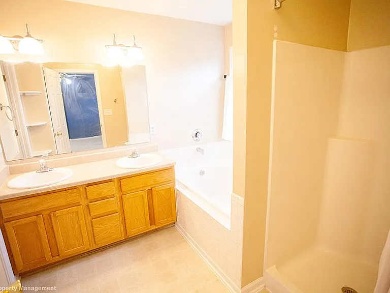 870 New Village Dr NW — Photo 18