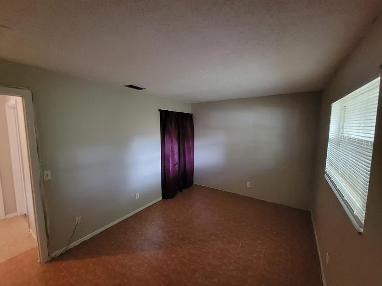 3135 Pine Tree Ave #A — Photo 9