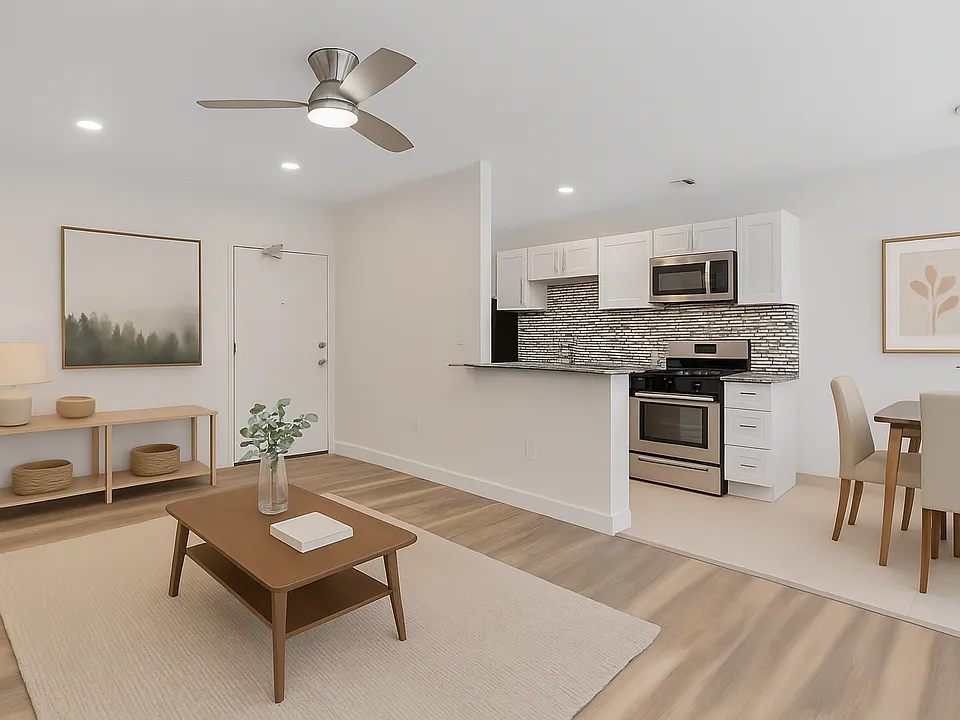 4 WEEKS FREE ON A 13 MONTH LEASE