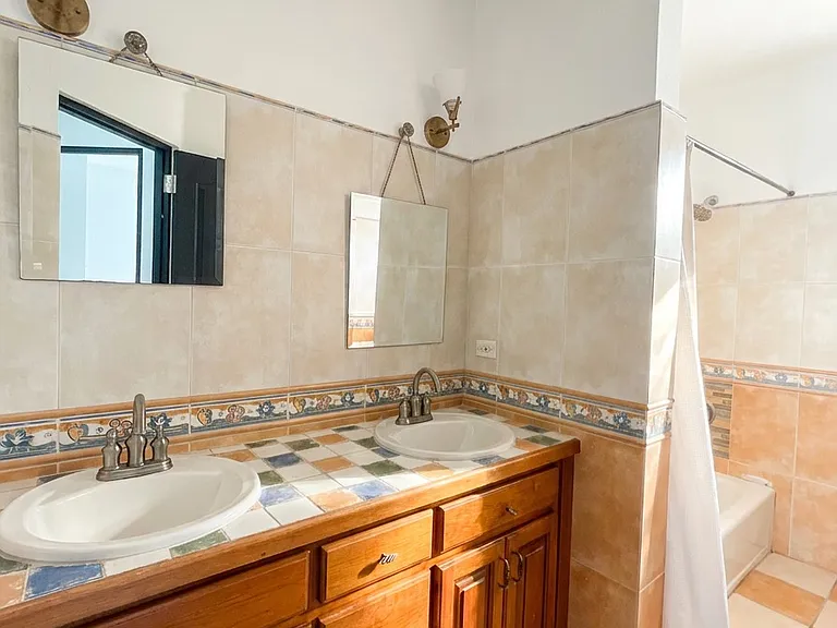 413 Calle Cipreses — Photo 9