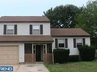32 Valley Forge Ct, Newark, DE 19702