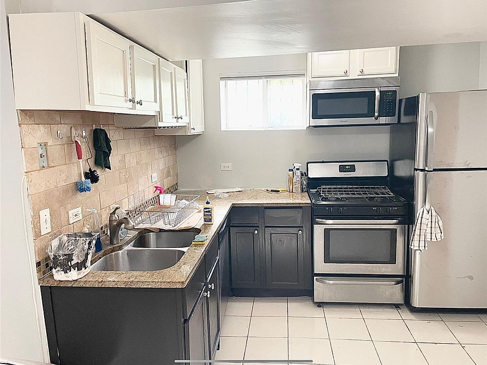 1st image of 1707 W Washington Blvd #1