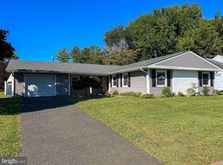 41 Norwick Ln, Willingboro, NJ 08046