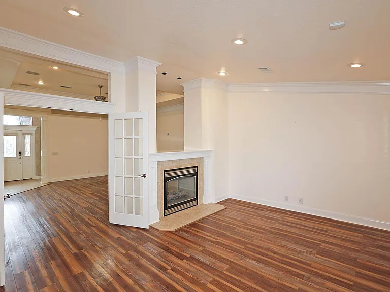6802 Thunder Rd — Photo 16