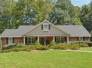 641 Nokomis Ct, Winston Salem, NC 27106