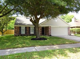 1603 Clear Valley Dr, Houston, TX 77014