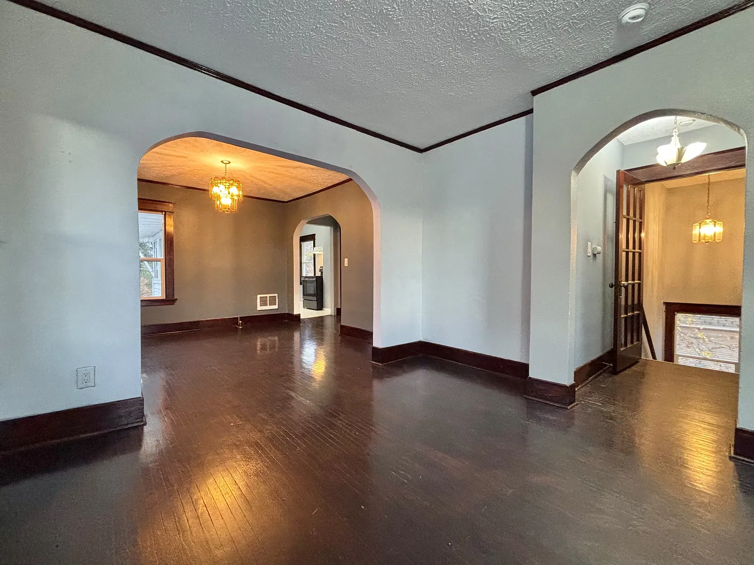 2 bed, 1000 sqft, $1,250 — Photo 4