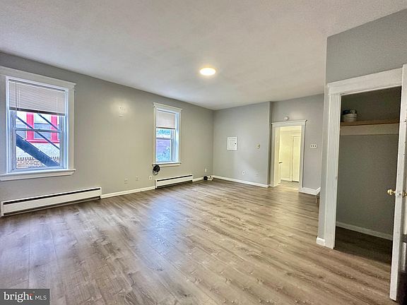 5th image of 1117 W Main St #D1
