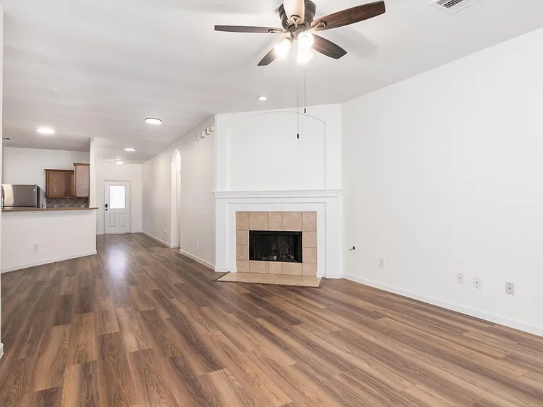 32350 Cross Spring Park Ln — Photo 7