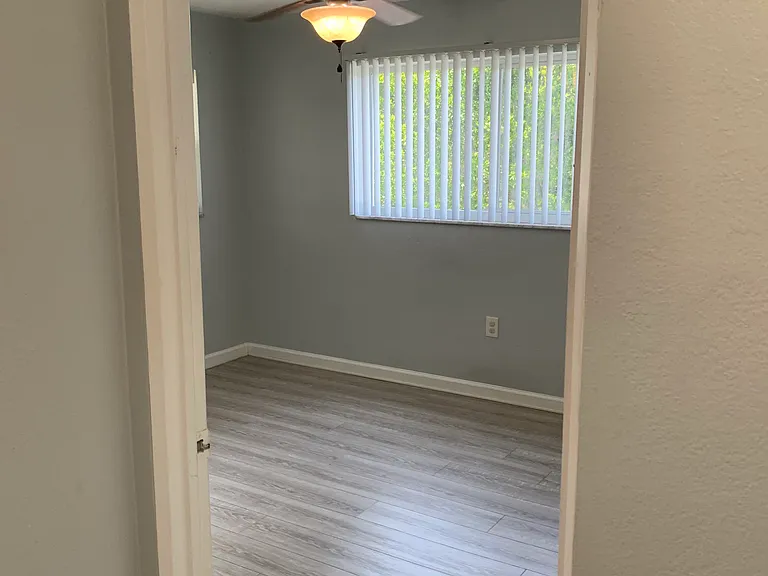 Bedroom 2 entrance