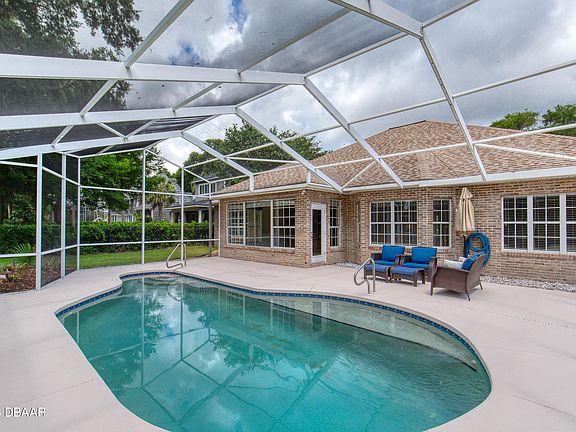 5th image of 5 Watercliff Ln