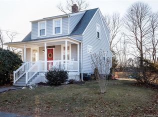 92 Catherine St, East Haven, CT 06512