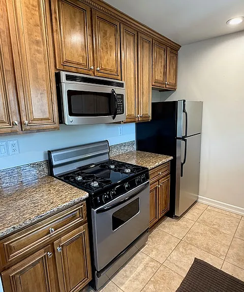 2611 W Clark Ave #B — Photo 11