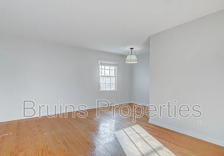 805 Trenton St #A — Photo 5