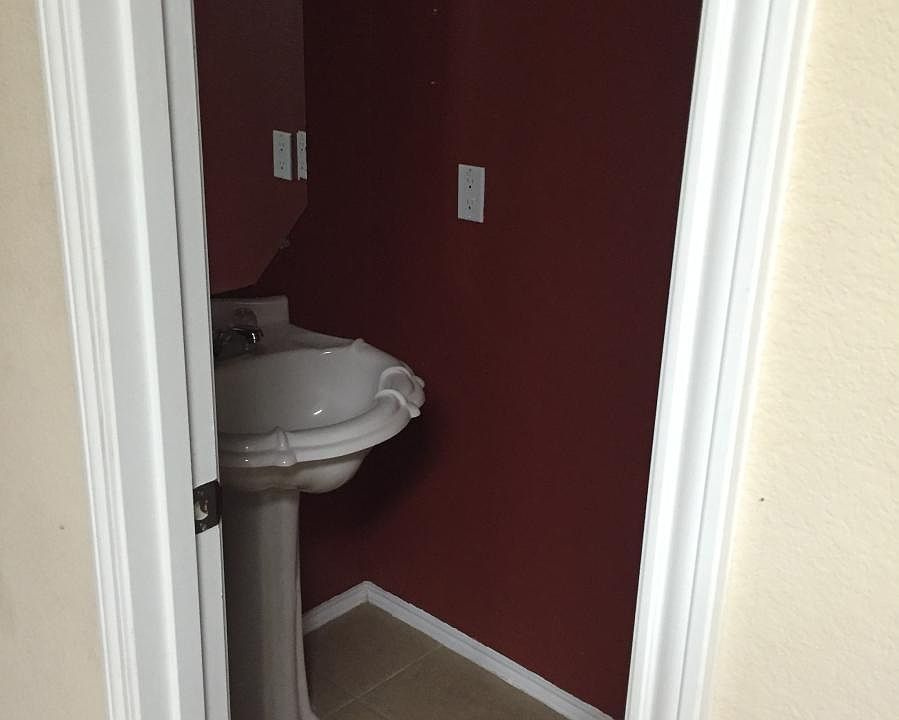 1st image of 140 Agate Lake Dr