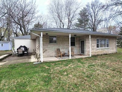1579 Charleston Rd, Salem, IL, 62881