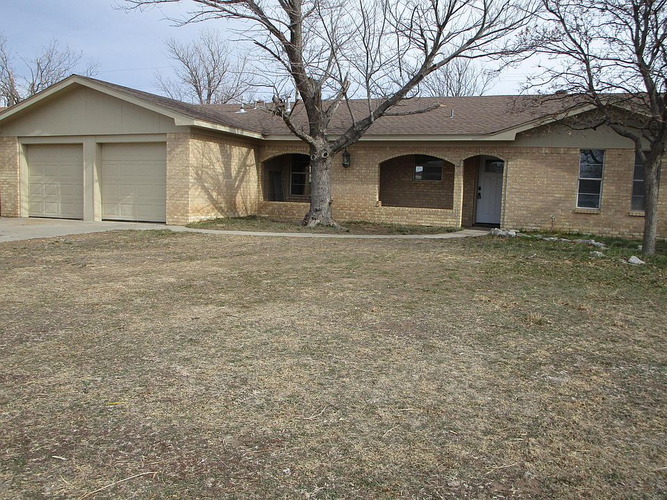 1st image of 2622 Cherokee Dr