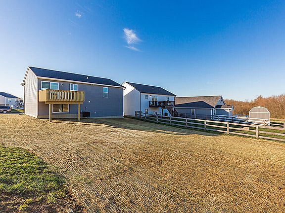 4th image of 117 Churchill Dr
