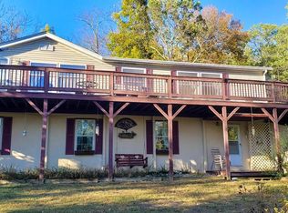 6111 Possum Hollow Rd, Cedar Grove, IN 47016