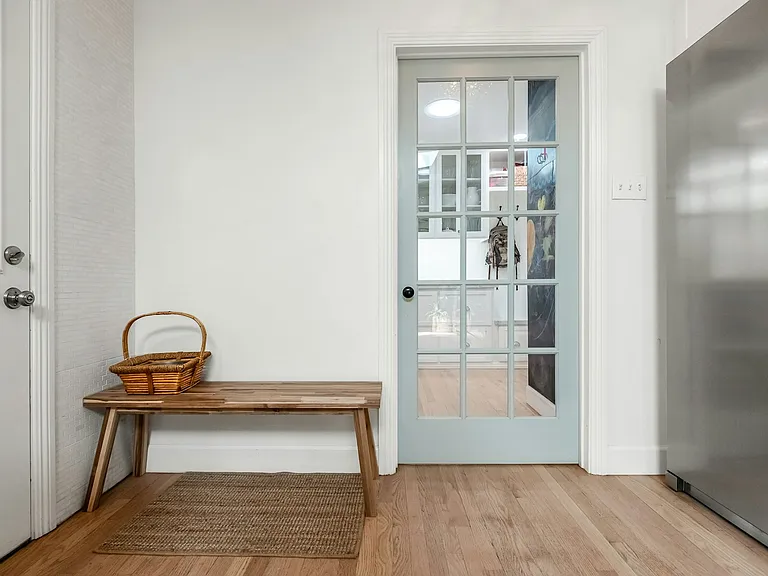 1531 W Laurel Ave — Photo 16