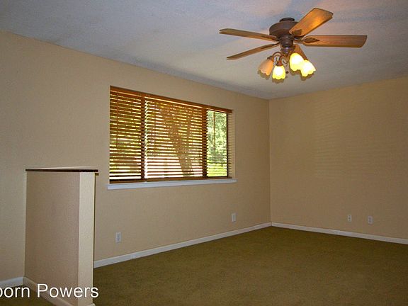 4th image of 6922 Ridgeway Dr