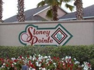 2033 Rocky Pointe Dr, Lakeland, FL 33813