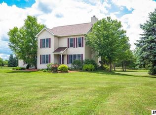 5645 S Stoney Lake Rd, Jackson, MI 49201