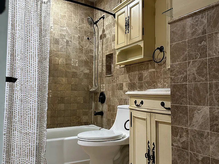 1190 Chickadee Dr — Photo 17