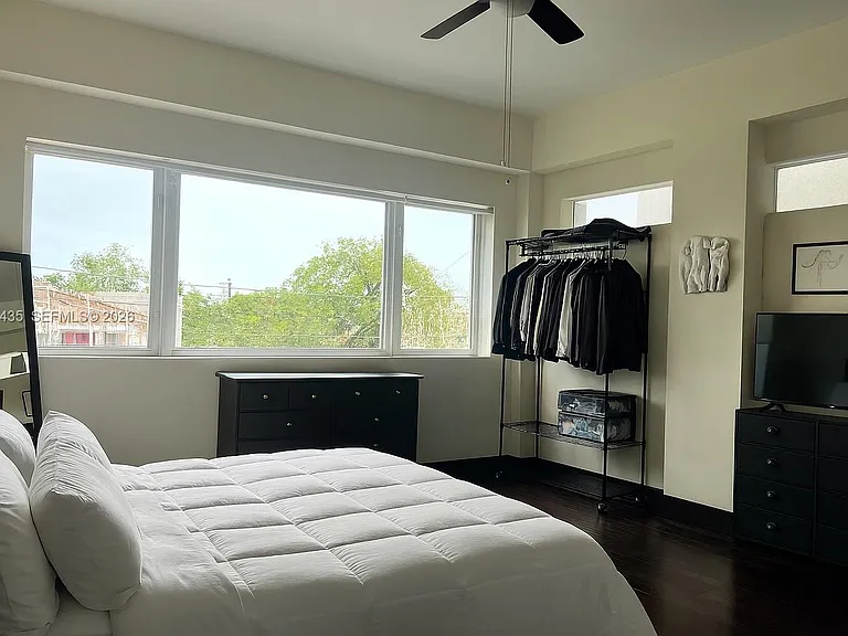 6701 Biscayne Blvd #304 — Photo 5