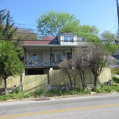 1st image of 146 Modena Rd