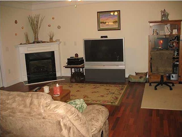 2nd image of 1025 Riverland Woods Pl APT 1122