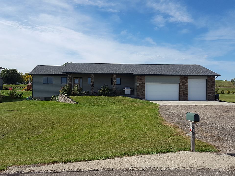 1st image of 3657 Palomino Dr N