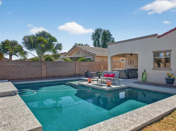 3740 E JAGUAR Avenue, Gilbert, AZ 85298