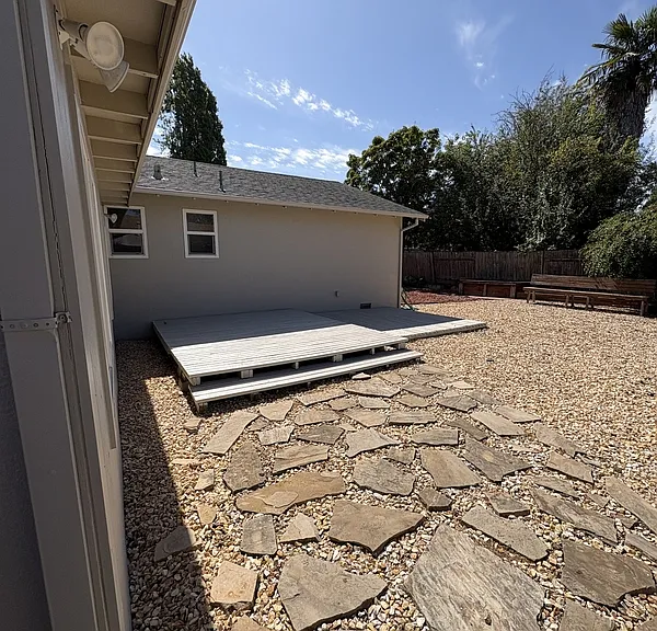 7631 Adrian Dr — Photo 26