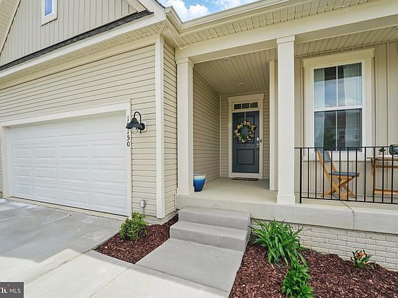 4th image of 18150 Telford Dr