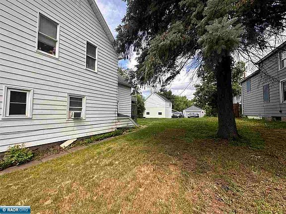 4th image of 205 Fayal Rd