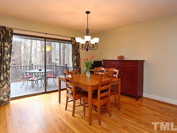 5th image of 141 Dixie Dr