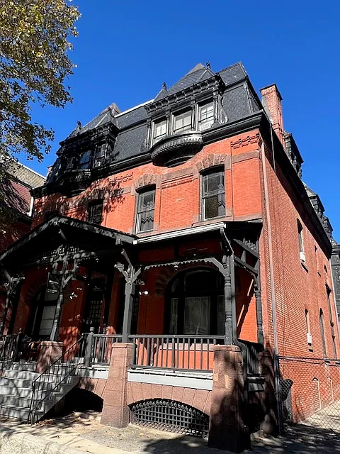 3309 Powelton Avenue - 2R — Photo 2